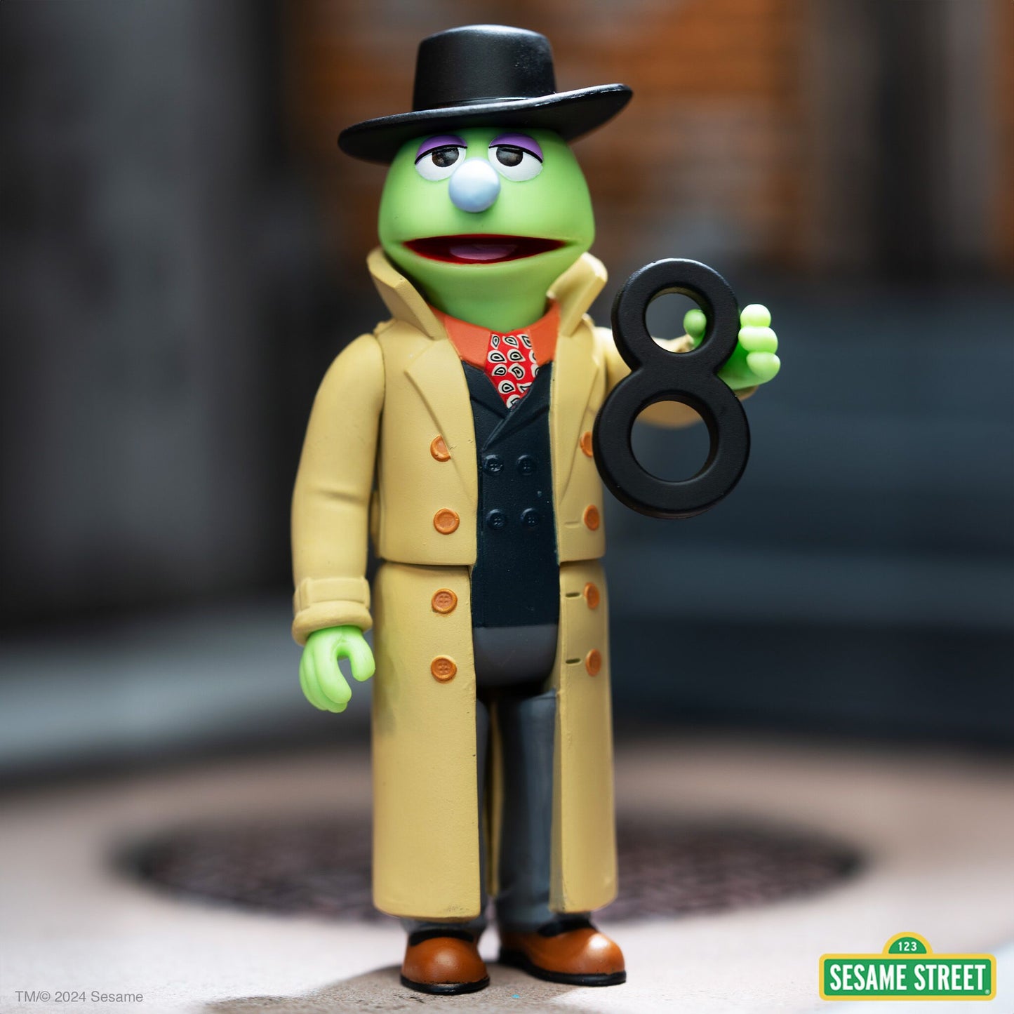 Super7 - SESAME STREET REACTION FIGURES WAVE 02 - LEFTY THE SALESMAN